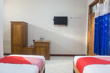 super oyo 942 srikandi hotel