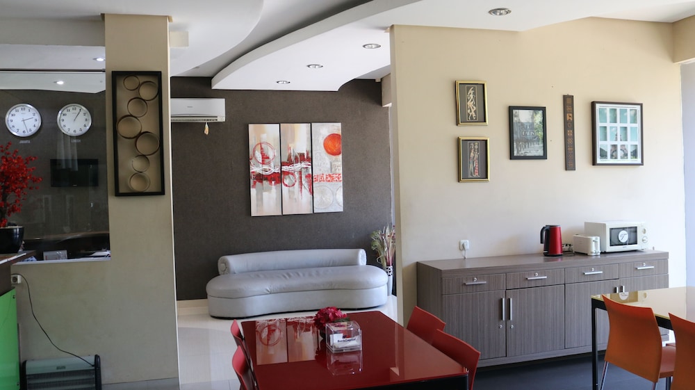 tirta mansion premier