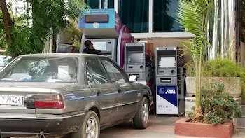 sarem international hotel