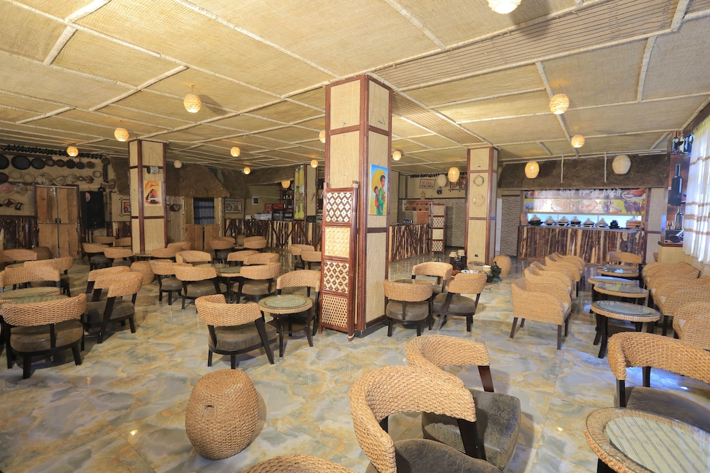 sarem international hotel