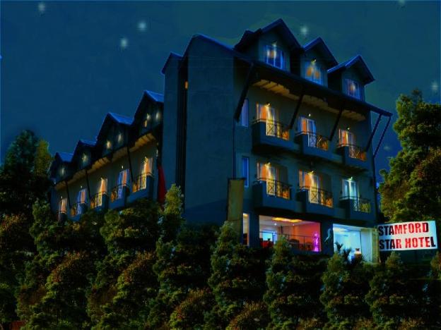 stamford star hotel