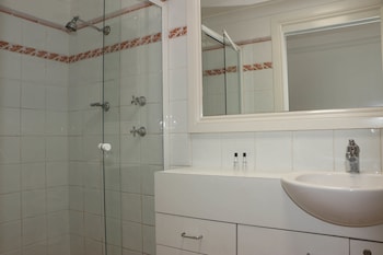 glasgow arms hotel ultimo