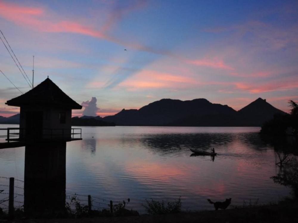 lake lodge boutique hotel kandalama