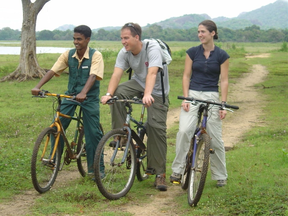 lake lodge boutique hotel kandalama