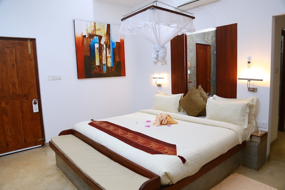 lake lodge boutique hotel kandalama