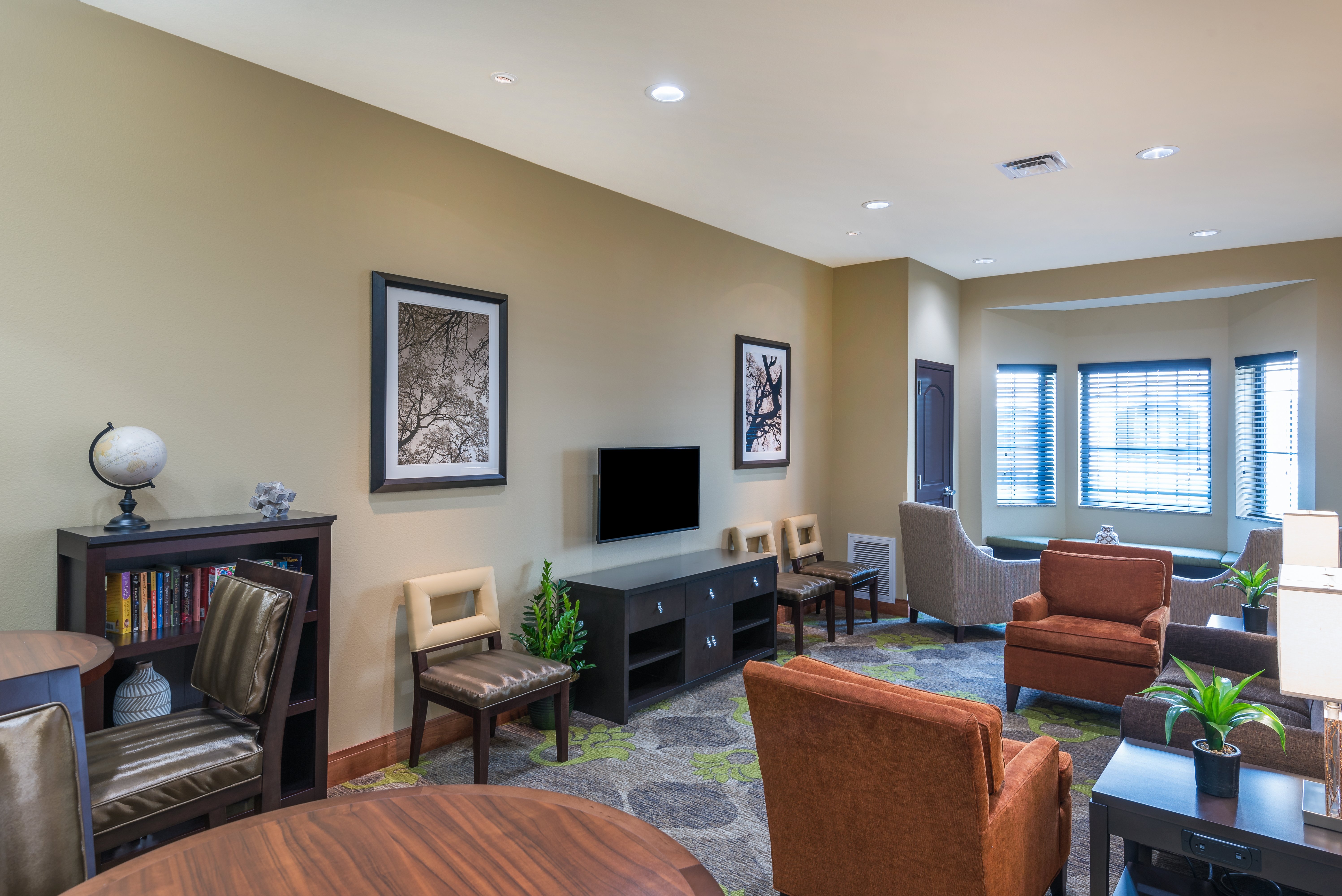 staybridge suites eau claire altoona by ihg