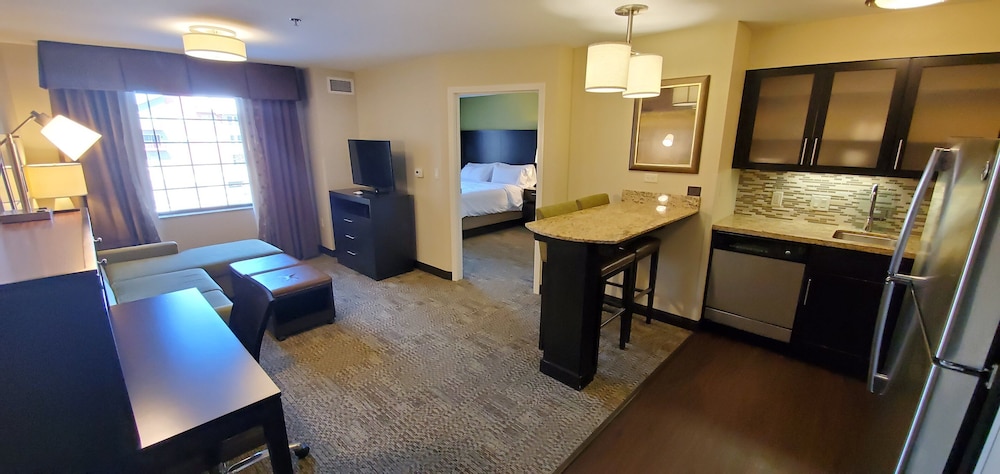 staybridge suites eau claire altoona by ihg