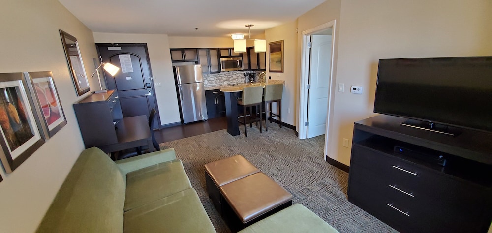 staybridge suites eau claire altoona by ihg
