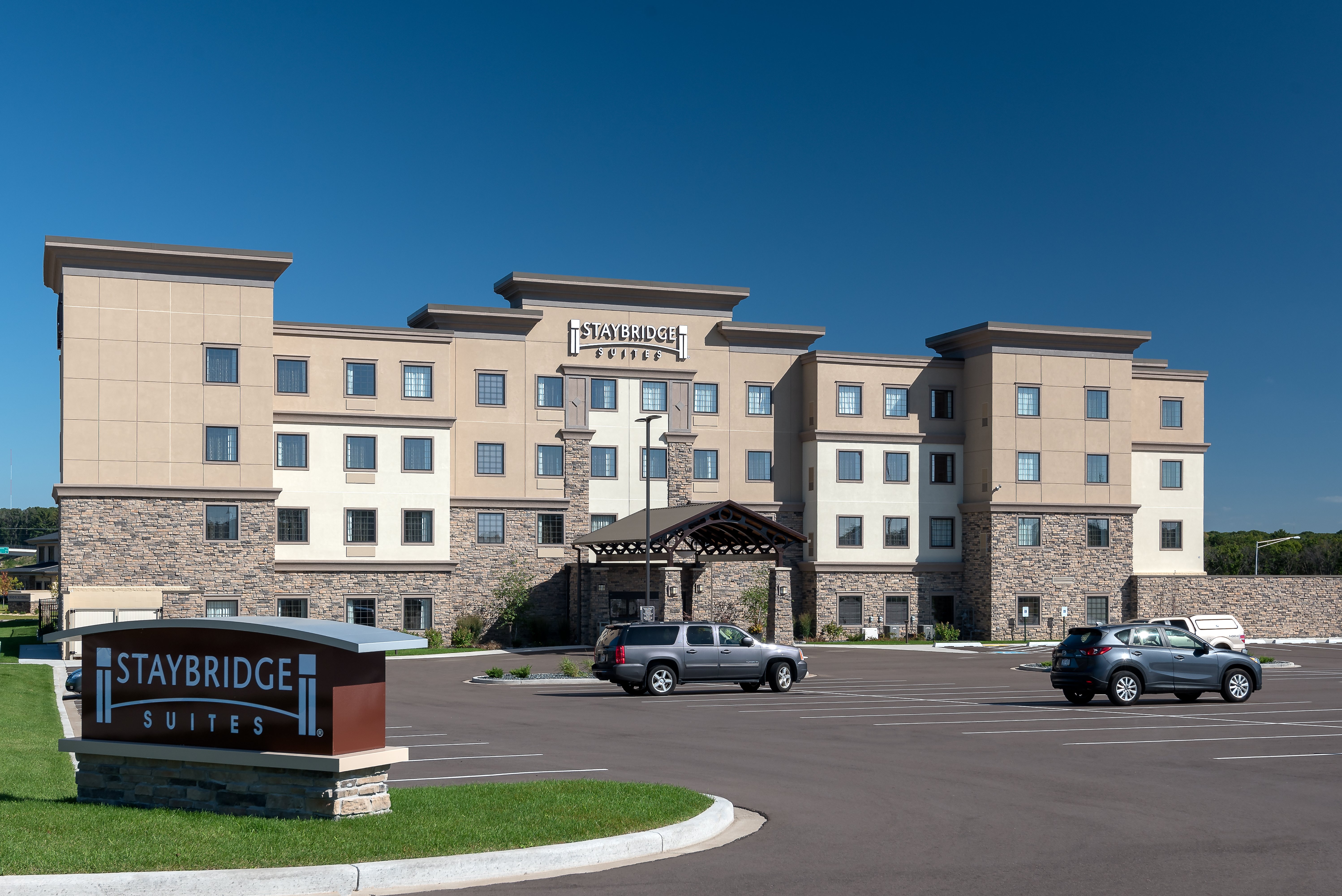 staybridge suites eau claire altoona by ihg