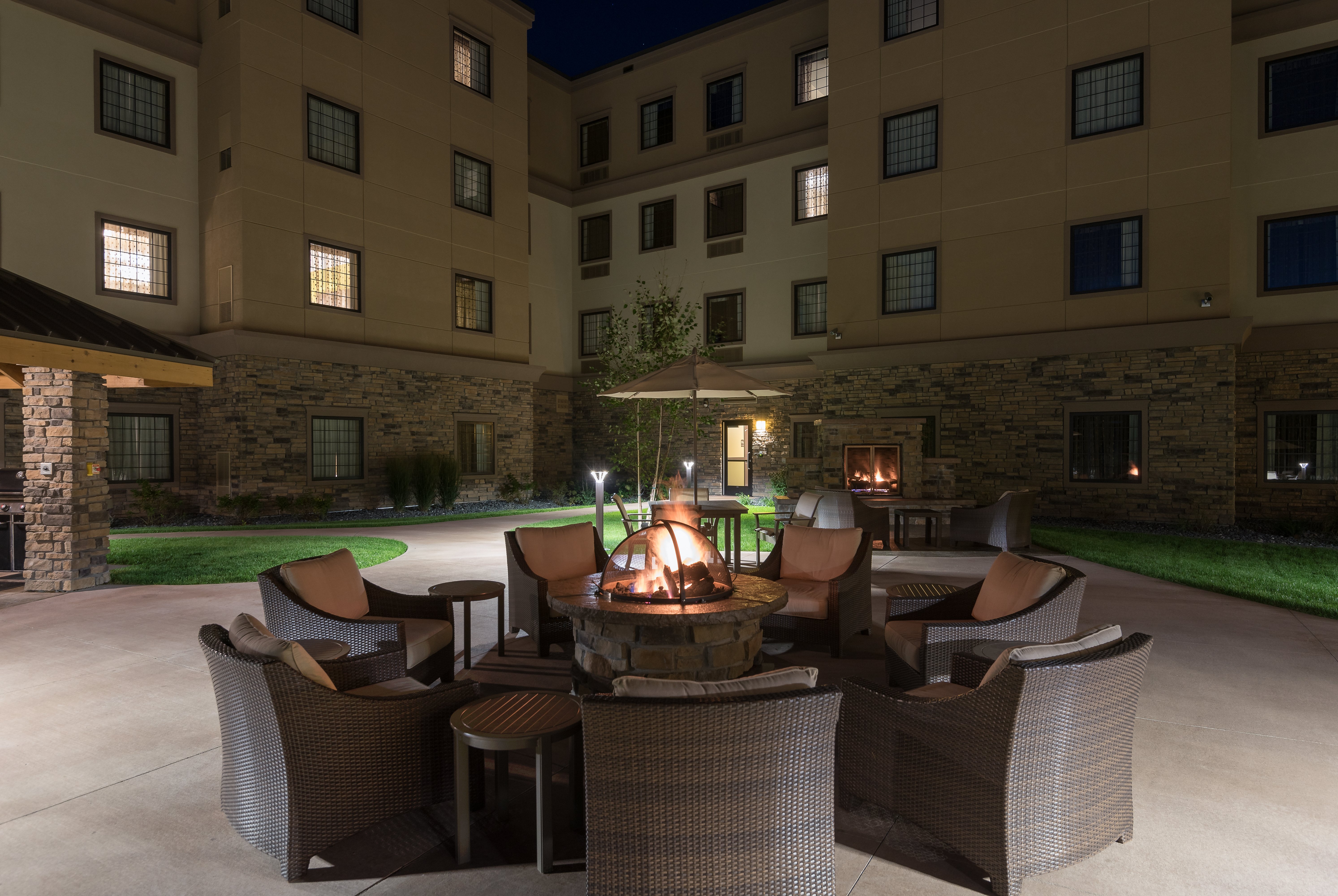 staybridge suites eau claire altoona by ihg