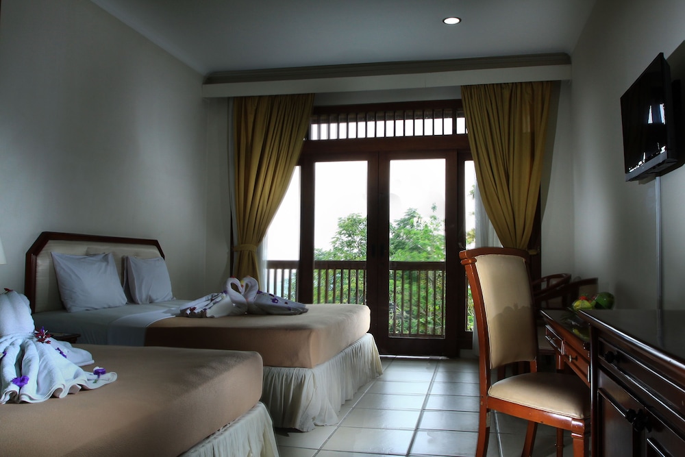 demmerick salib putih hotel salatiga