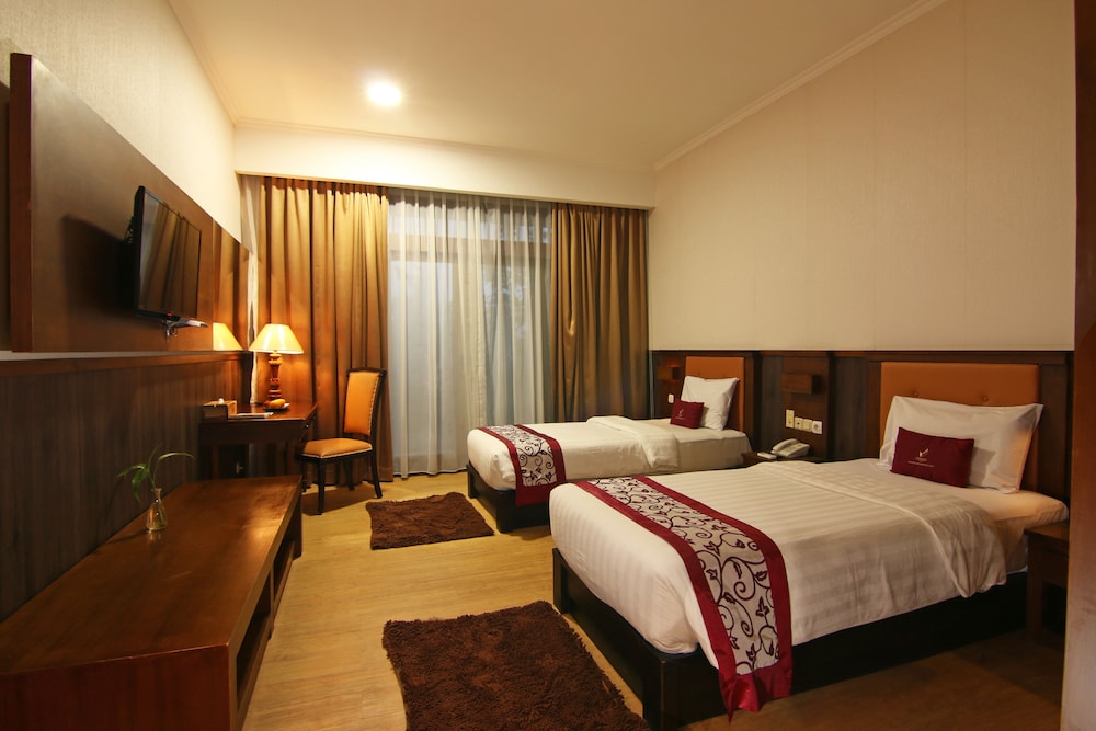 demmerick salib putih hotel salatiga