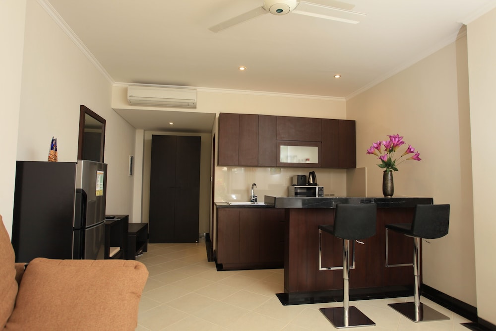 kuta townhouse apartments