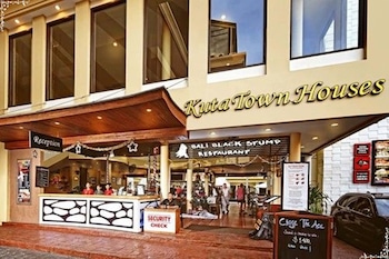 kuta townhouse apartments