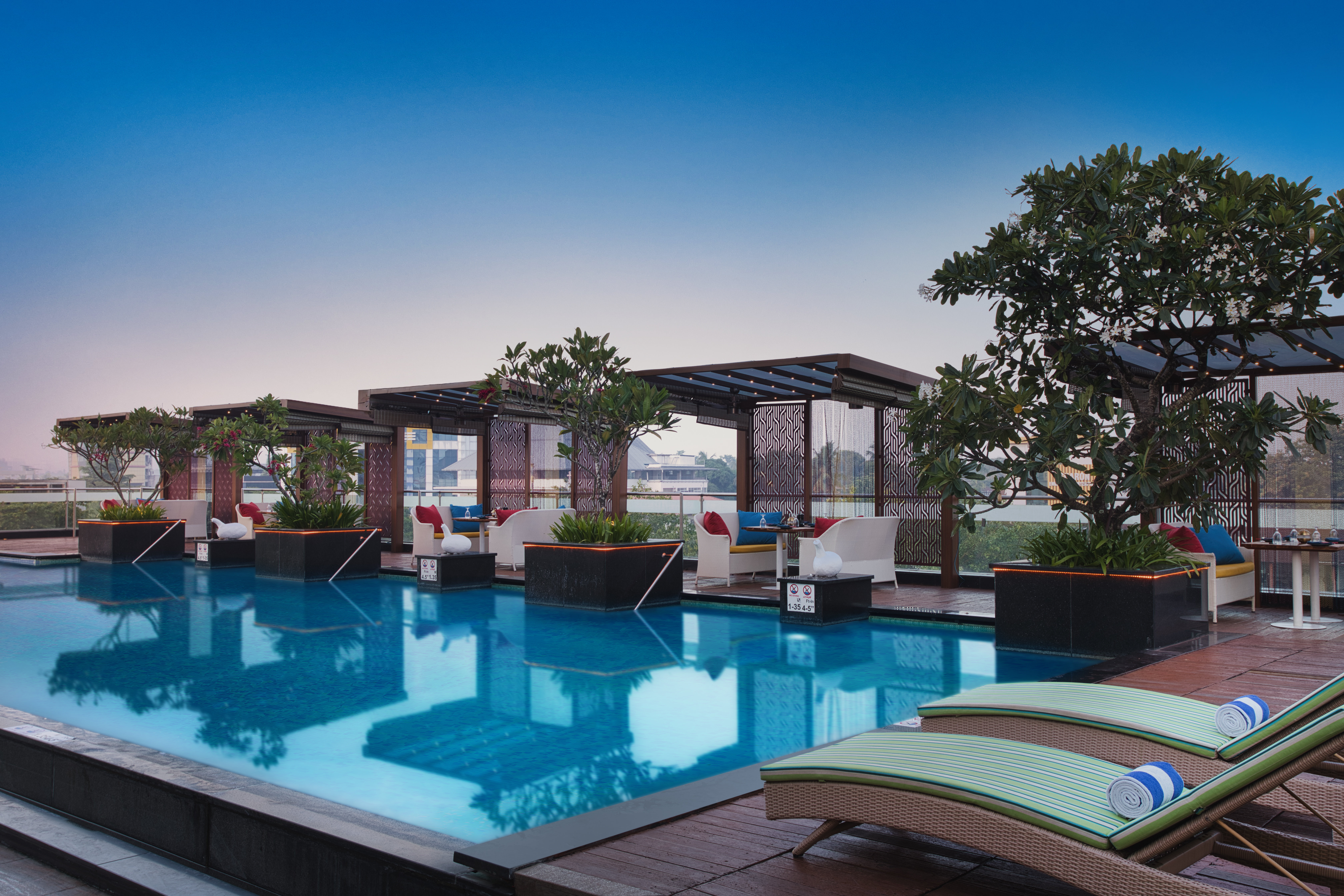 holiday inn cochin by ihg