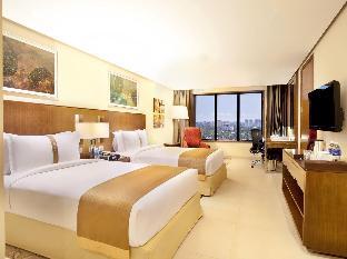 holiday inn cochin by ihg