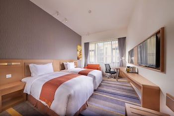 holiday inn express chengdu huanhuaxi by ihg