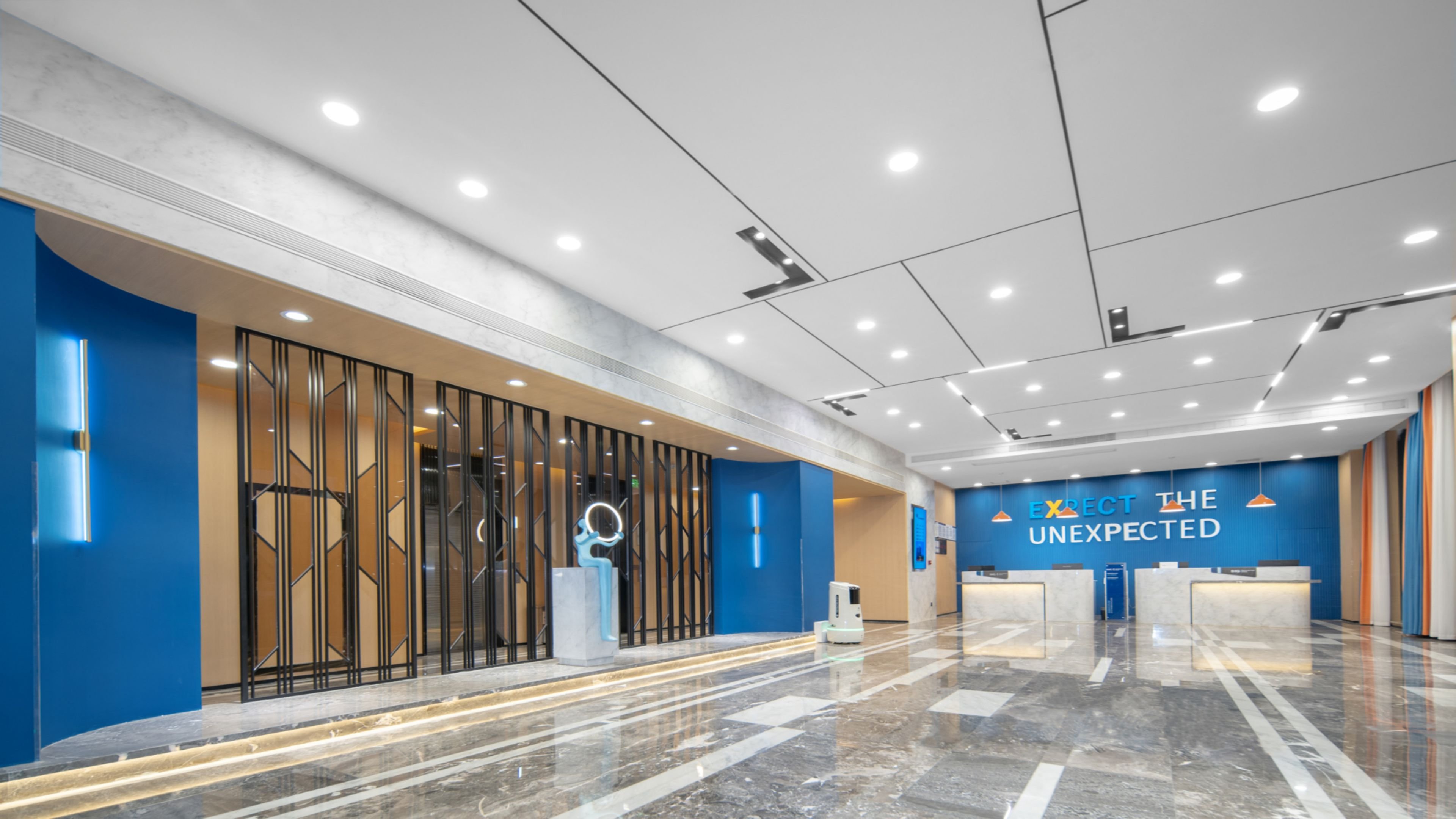 holiday inn express chongqing university town