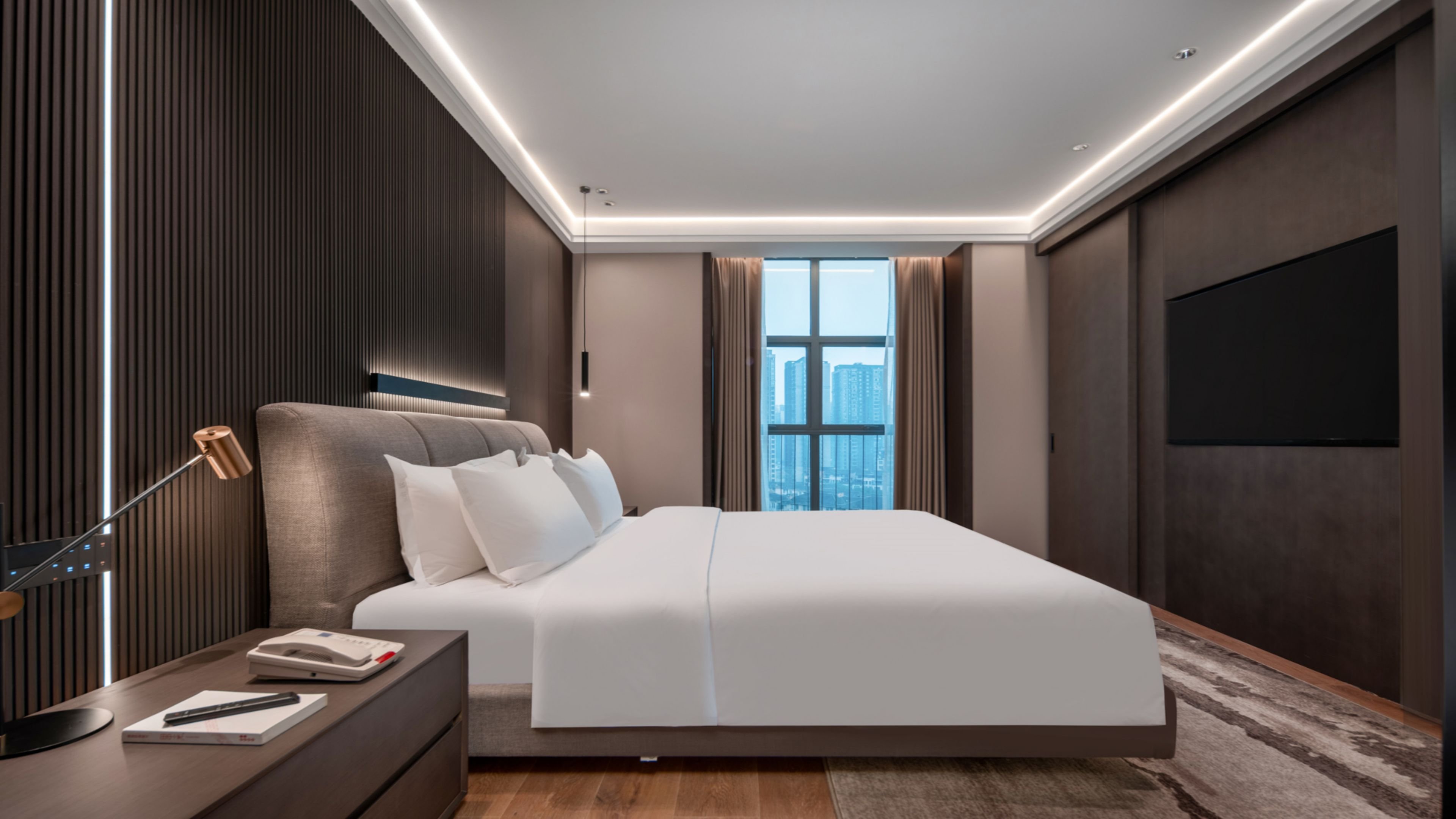 holiday inn express chongqing university town