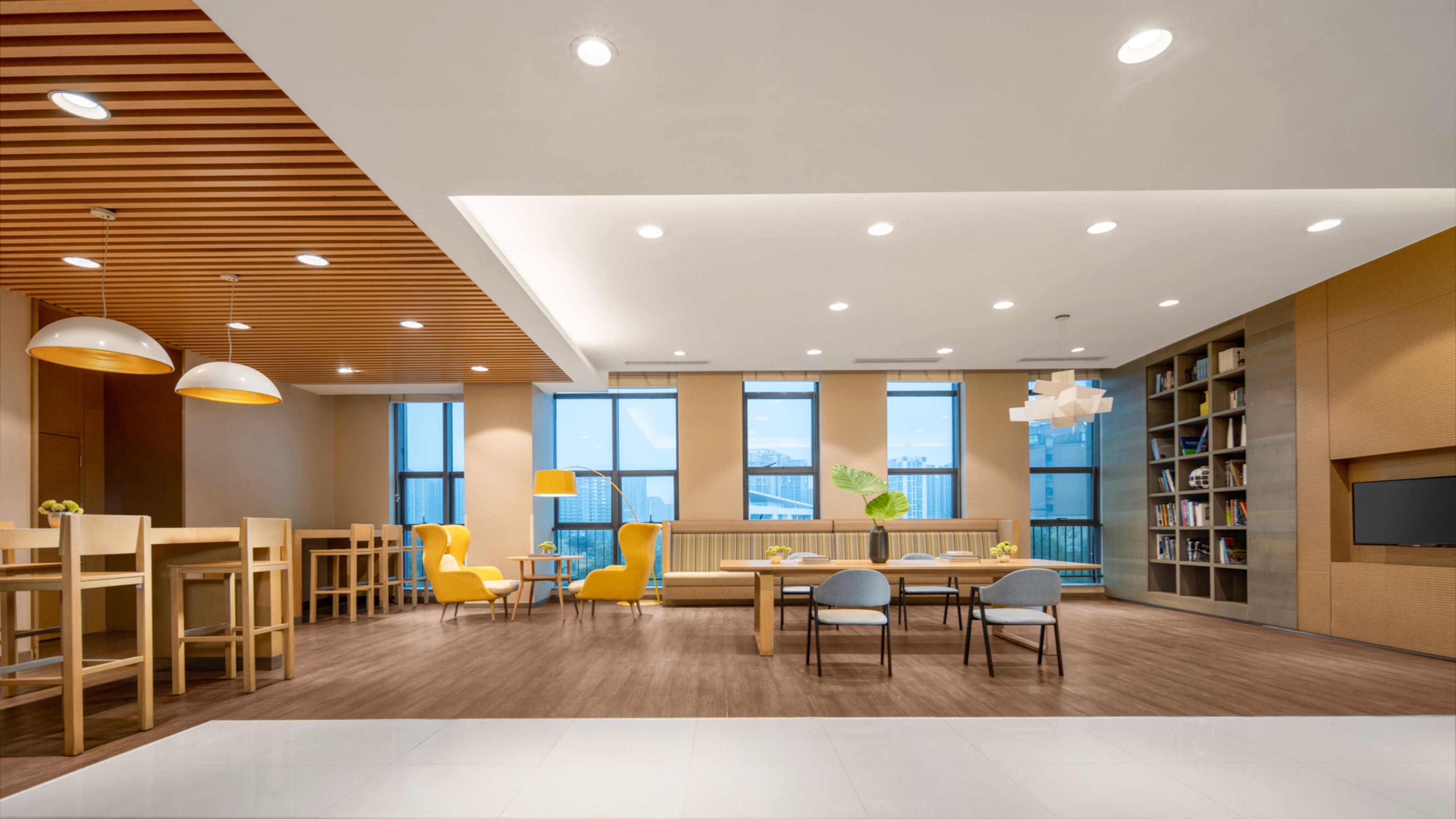holiday inn express chongqing university town