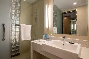 holiday inn express chongqing university town