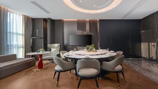 holiday inn express chongqing university town
