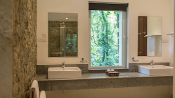 palmstone retreat kithulgala
