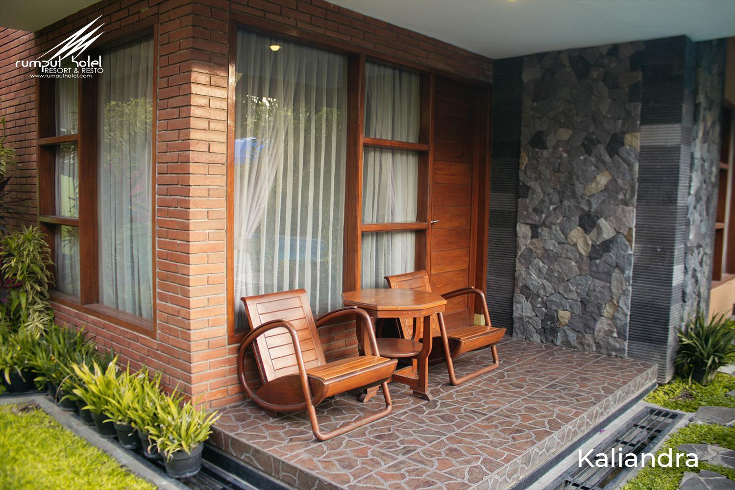 Rumput Resort & Resto,Depok>>Condongcatur,4 star