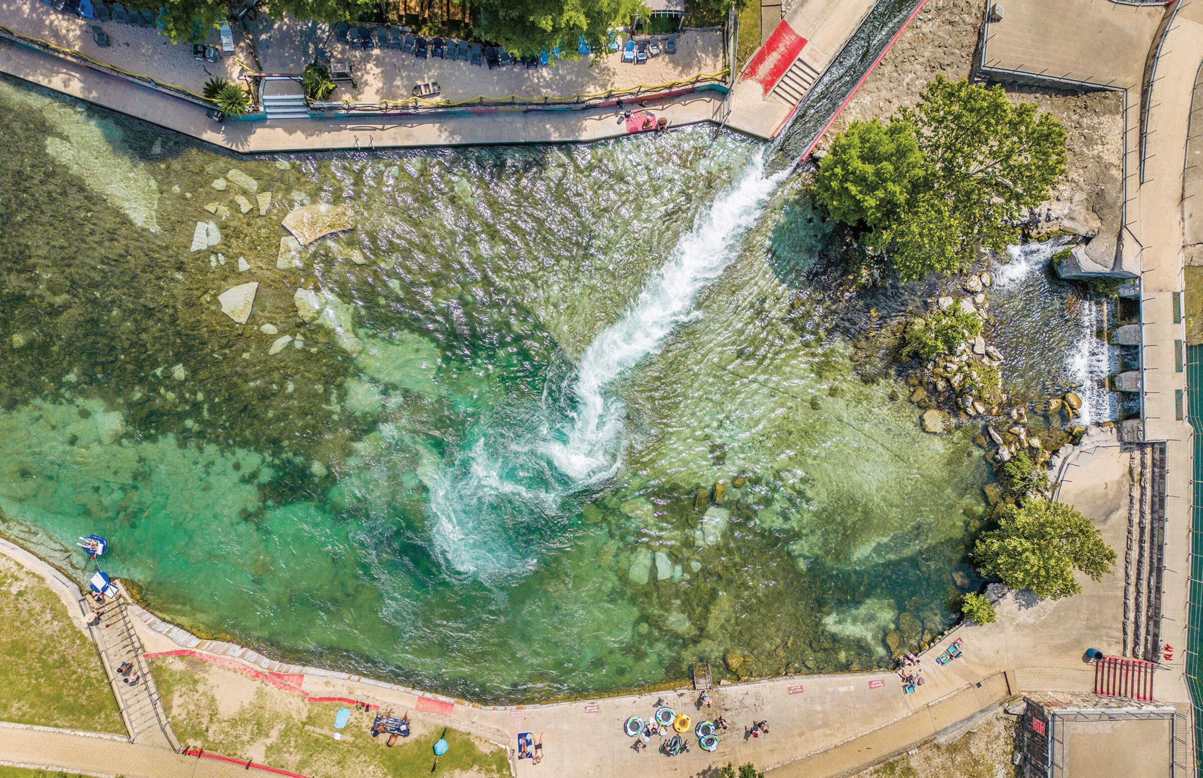 holiday inn express and suites new braunfels by ihg