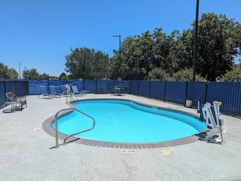 Holiday Inn Express & Suites New Braunfels By Ihg,New Braunfels>>Comal County,3 star