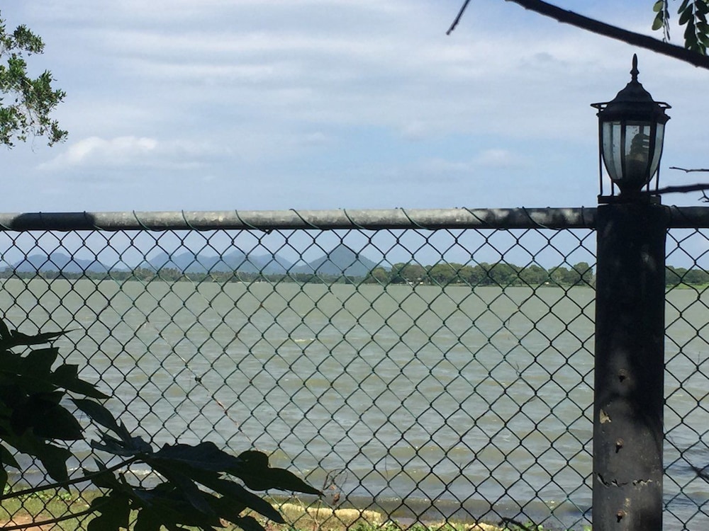 flower garden lake resort