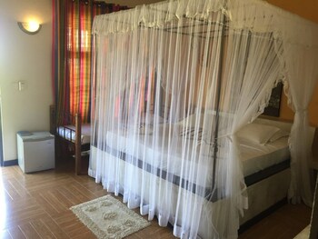 flower garden lake resort