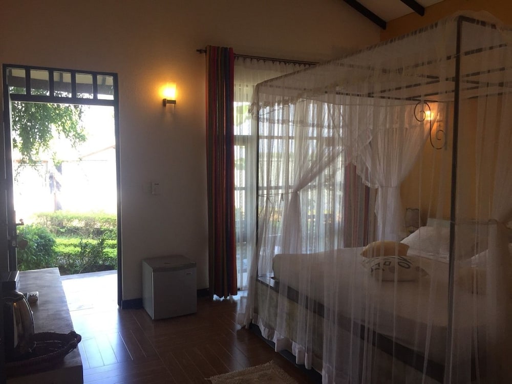 flower garden lake resort