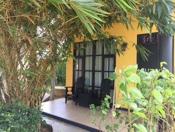 flower garden lake resort