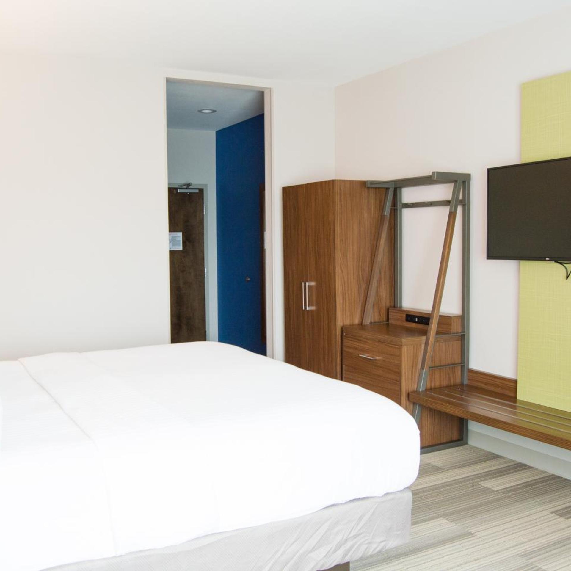 holiday inn express slidell by ihg
