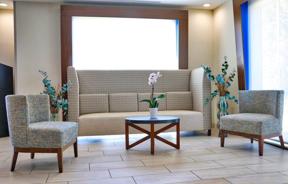 holiday inn express slidell by ihg