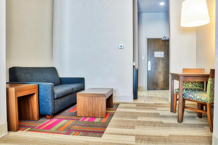 holiday inn express slidell by ihg