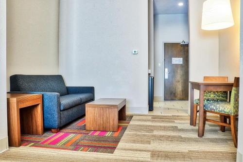 holiday inn express slidell by ihg