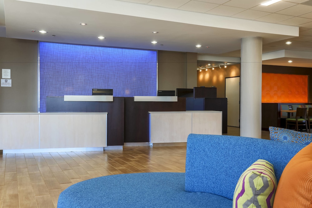 fairfield inn and suites pleasanton