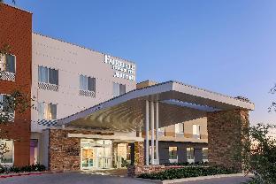 fairfield inn and suites pleasanton