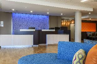 fairfield inn and suites pleasanton