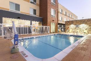fairfield inn and suites pleasanton