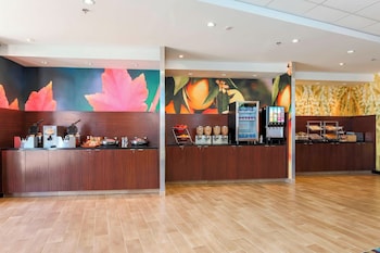 fairfield inn and suites pleasanton