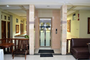 Hotel Mataram 2 Malioboro,Magelang>>Gedongtengen,3 star