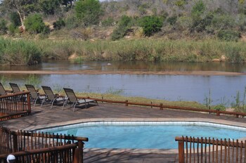 Sabie River Bush Lodge,Cork>>Bushbuckridge,3 star