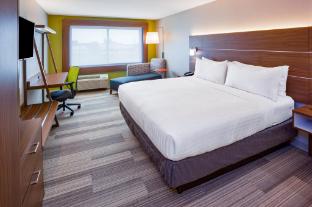 holiday inn express and suites des moines downtown by ihg