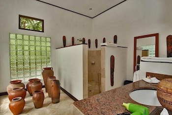 agung bali nirwana villas and spa