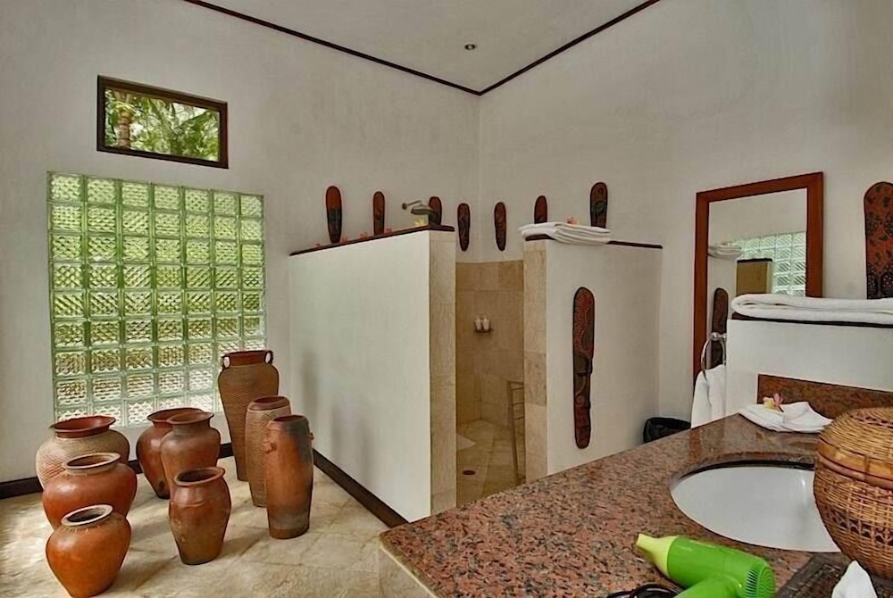 agung bali nirwana villas and spa