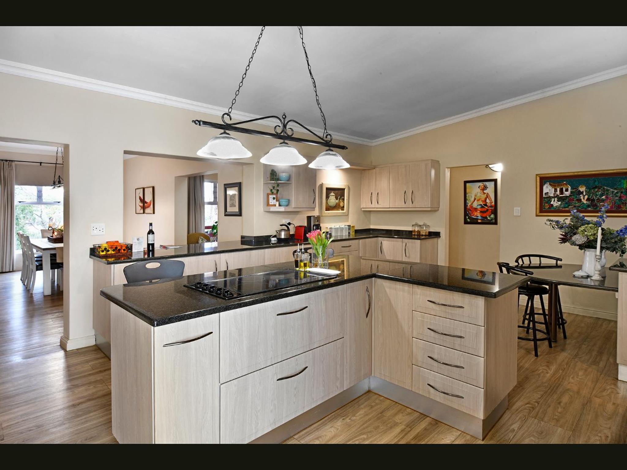 petit plaisir cottage