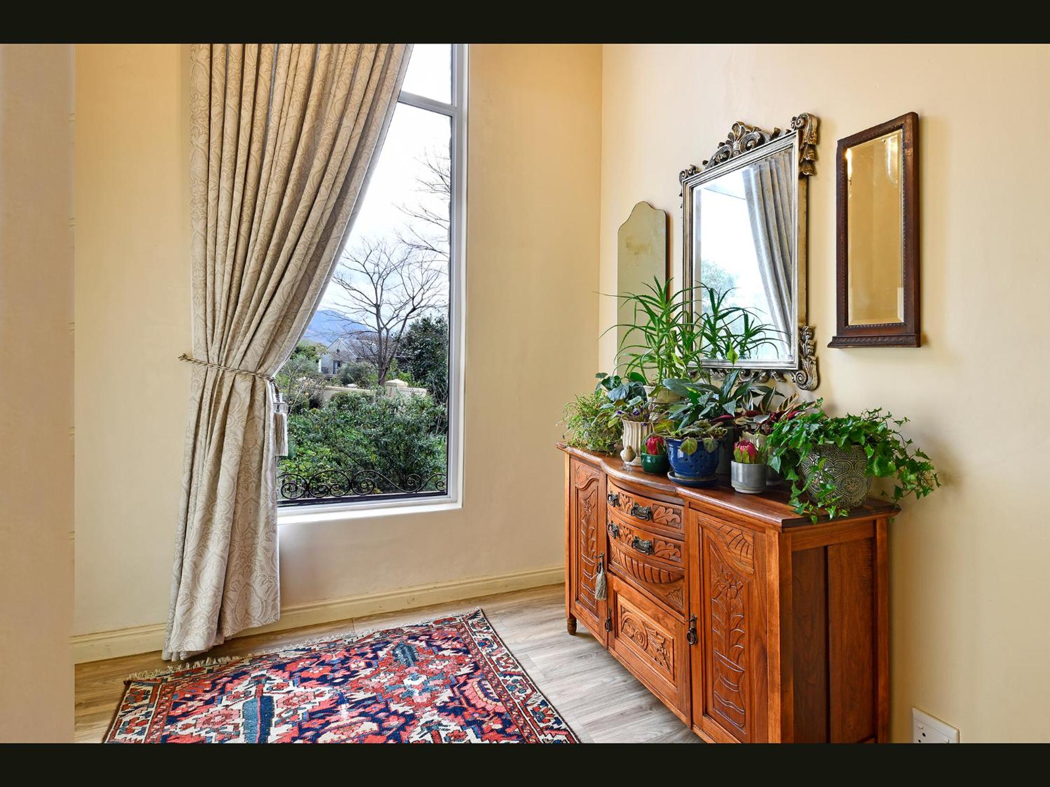 petit plaisir cottage